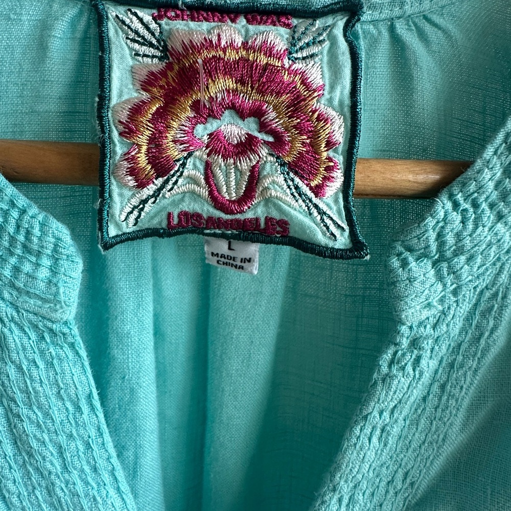 Johnny Was Turquoise Floral Embroidered Top - Picture 4 of 4